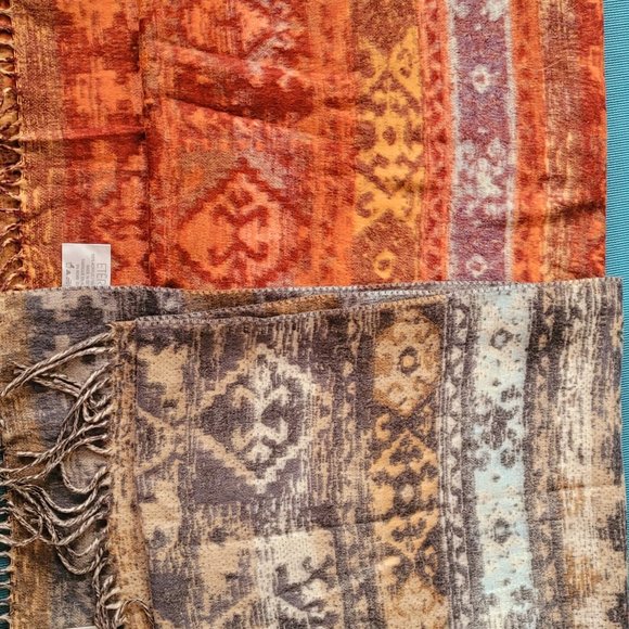 Scarves - Picture 1 of 5